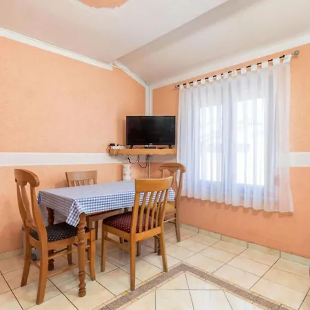 Manda - One Bedroom With Terrace A1 Appartement