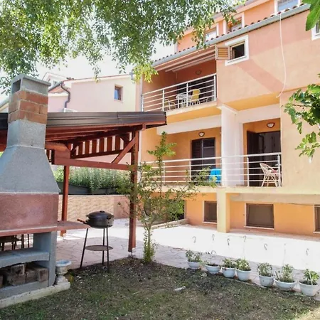 Manda - One Bedroom With Terrace A1 Appartement *