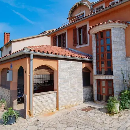 Manda - One Bedroom With Terrace A1