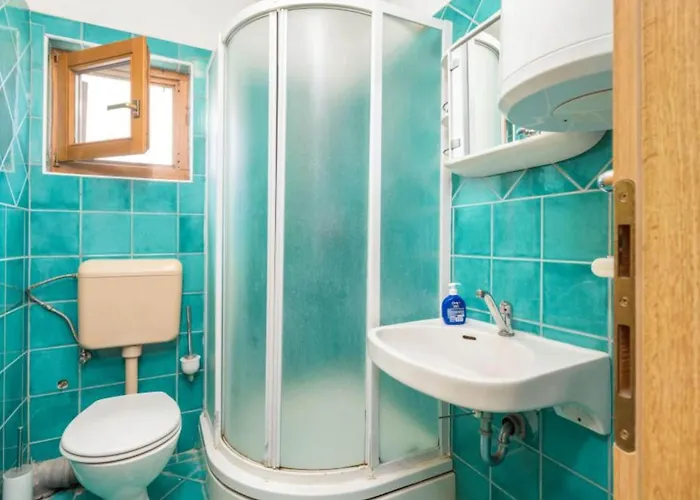 Manda - One Bedroom With Terrace A1 *