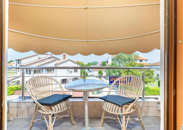 Manda - One Bedroom With Terrace A1 Fažana