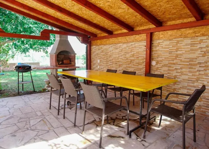 Appartement Manda - One Bedroom With Terrace A1 Fažana